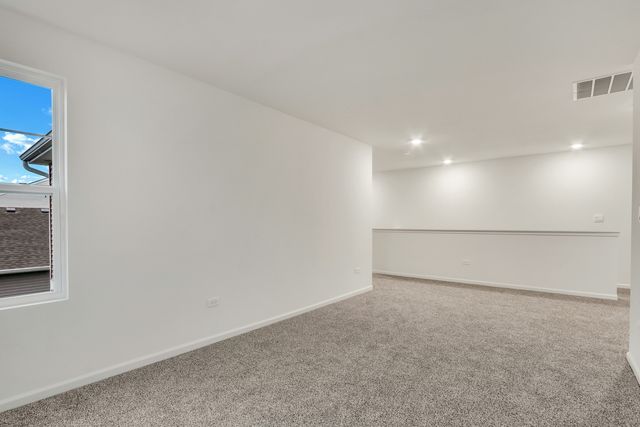 10017 Edgebrook Lane, Huntley, IL 60142