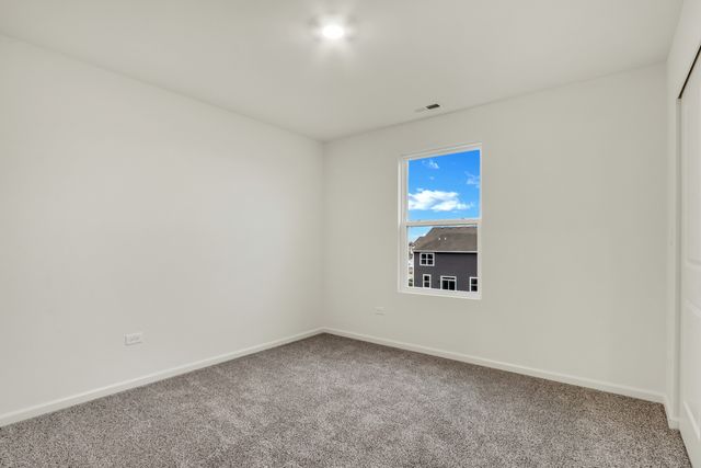 10017 Edgebrook Lane, Huntley, IL 60142