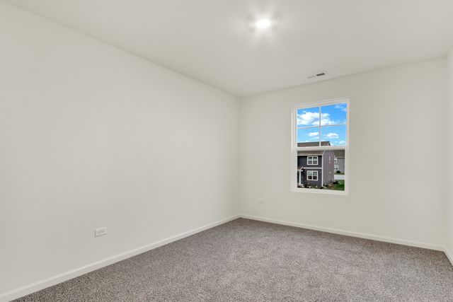 10017 Edgebrook Lane, Huntley, IL 60142