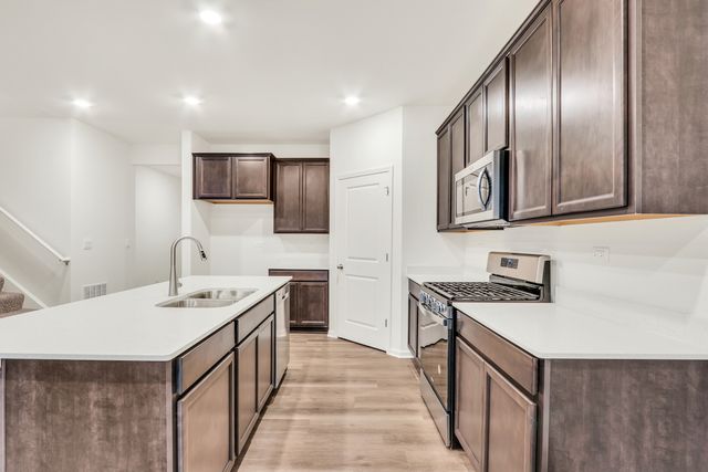 10017 Edgebrook Lane, Huntley, IL 60142