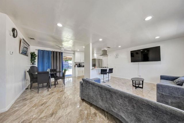 1609 E Lexington Avenue, El Cajon, CA 92019