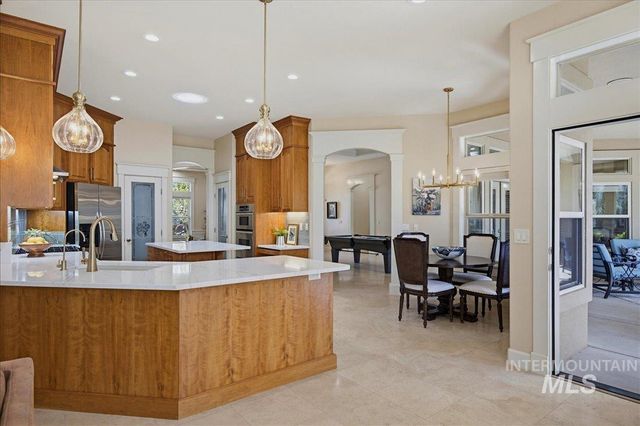 2135 W Forest Grove Ct, Eagle, ID 83616