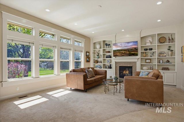 2135 W Forest Grove Ct, Eagle, ID 83616