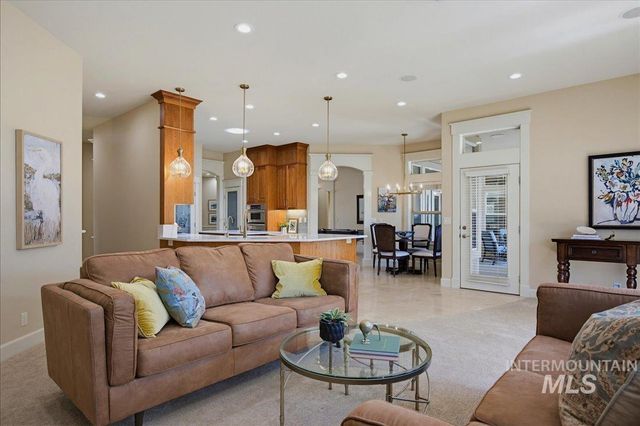 2135 W Forest Grove Ct, Eagle, ID 83616