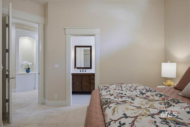 2135 W Forest Grove Ct, Eagle, ID 83616