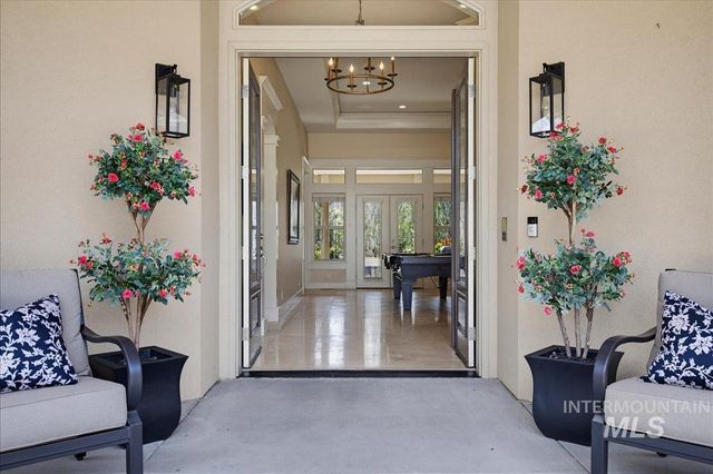 2135 W Forest Grove Ct, Eagle, ID 83616