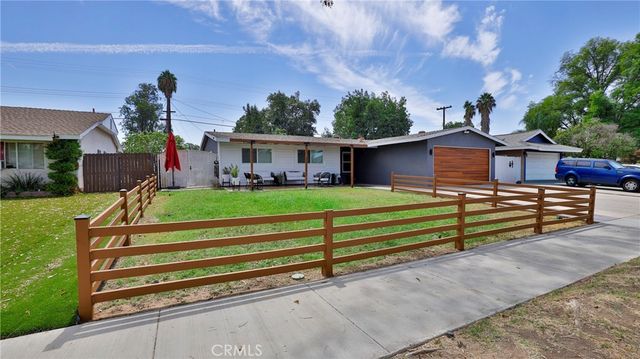 10068 Fox, Riverside, CA 92503
