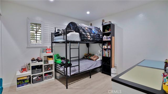 10068 Fox, Riverside, CA 92503
