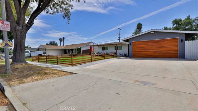 10068 Fox, Riverside, CA 92503