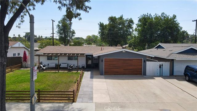 10068 Fox, Riverside, CA 92503
