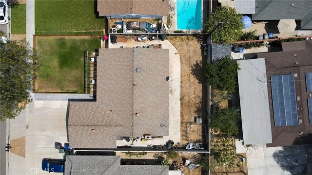 10068 Fox, Riverside, CA 92503
