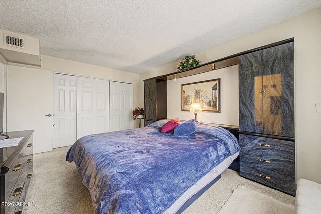 942 LEISURE WORLD --, Mesa, AZ 85206