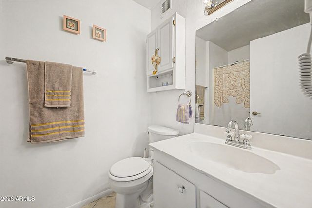 942 LEISURE WORLD --, Mesa, AZ 85206