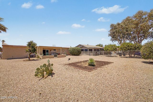 942 LEISURE WORLD --, Mesa, AZ 85206