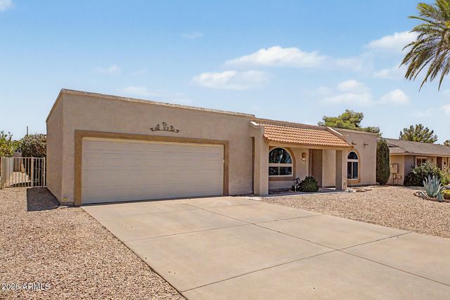 942 LEISURE WORLD --, Mesa, AZ 85206