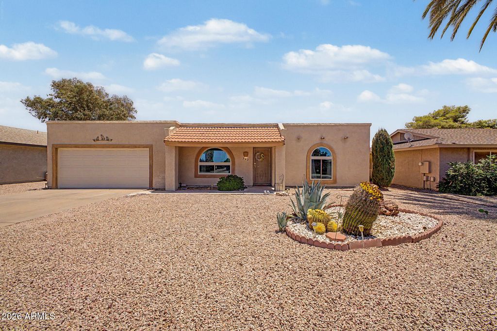 942 LEISURE WORLD --, Mesa, AZ 85206
