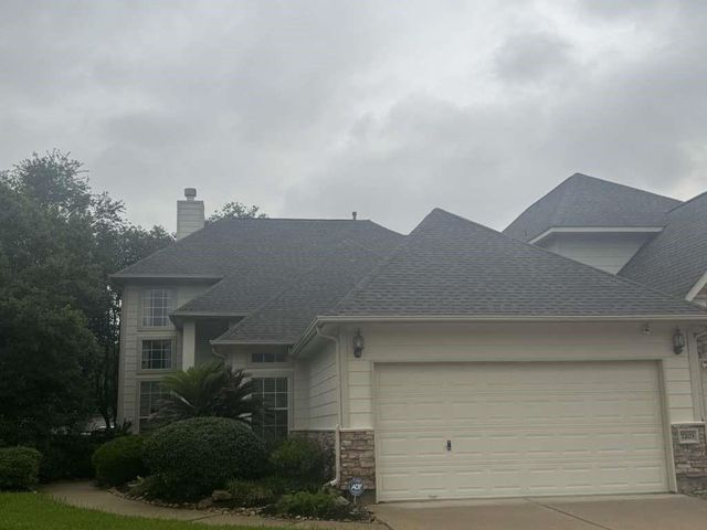 7203 Welshwood Lane, Sugar Land, TX 77479
