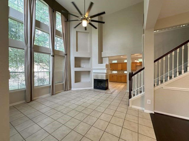 7203 Welshwood Lane, Sugar Land, TX 77479