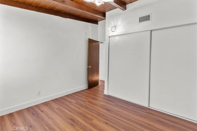 8008 Aura, Reseda, CA 91335