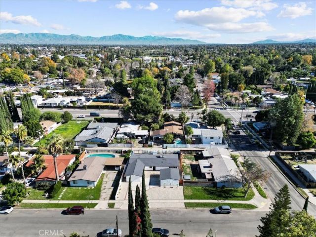 8008 Aura, Reseda, CA 91335