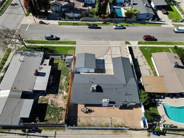 8008 Aura, Reseda, CA 91335