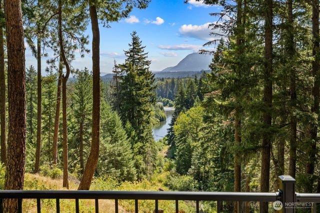 71 Pecon Valley Place, Cle Elum, WA 98922