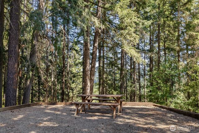 71 Pecon Valley Place, Cle Elum, WA 98922