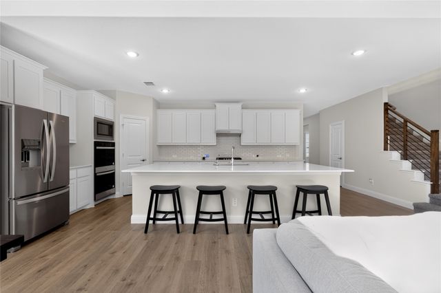 300 Breeds Hill Road, Little Elm, TX 75068