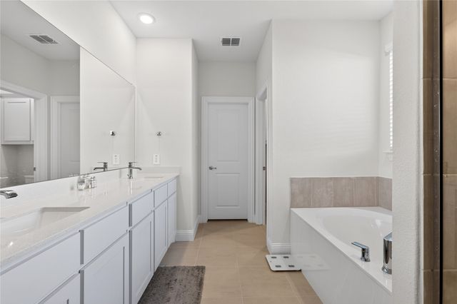 300 Breeds Hill Road, Little Elm, TX 75068