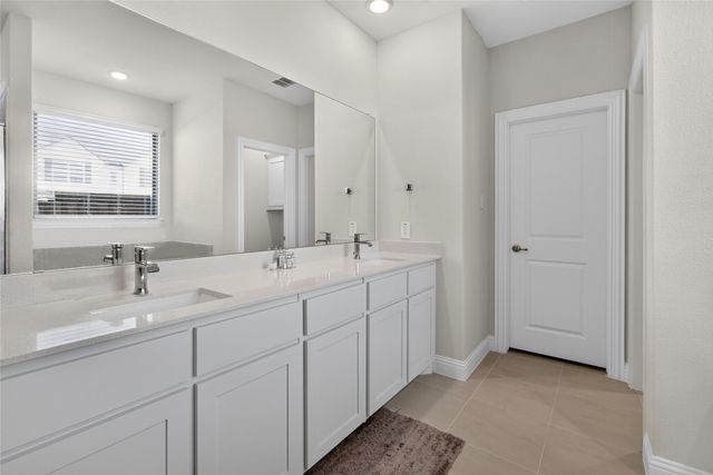 300 Breeds Hill Road, Little Elm, TX 75068