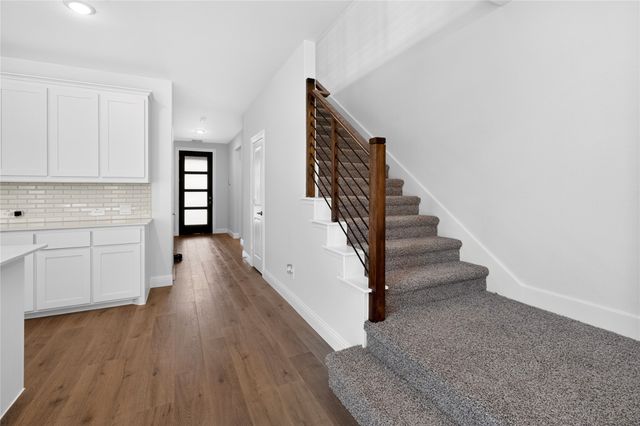 300 Breeds Hill Road, Little Elm, TX 75068