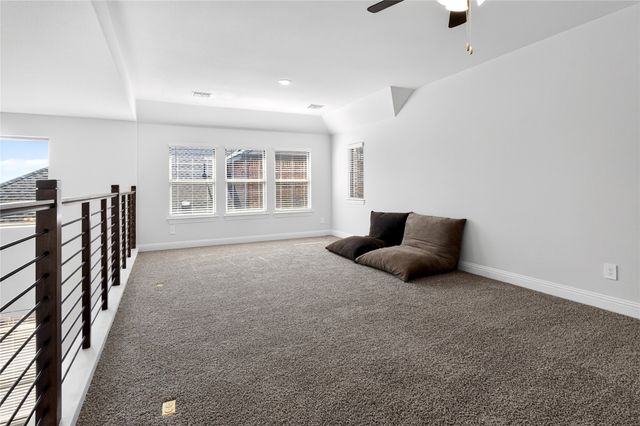 300 Breeds Hill Road, Little Elm, TX 75068