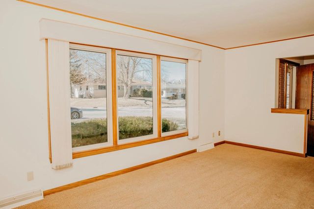 4200 S Mccarty AVENUE, Saint Francis, WI 53235