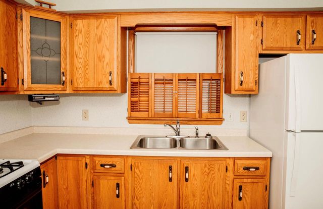 4200 S Mccarty AVENUE, Saint Francis, WI 53235