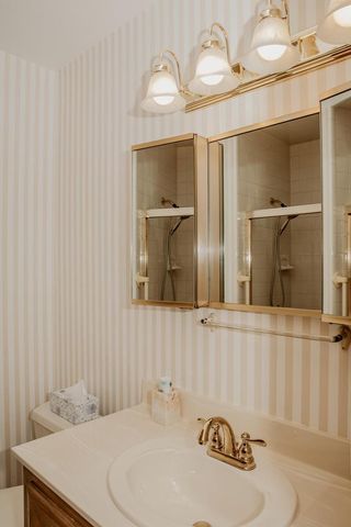 4200 S Mccarty AVENUE, Saint Francis, WI 53235