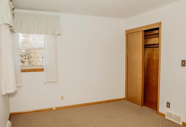 4200 S Mccarty AVENUE, Saint Francis, WI 53235