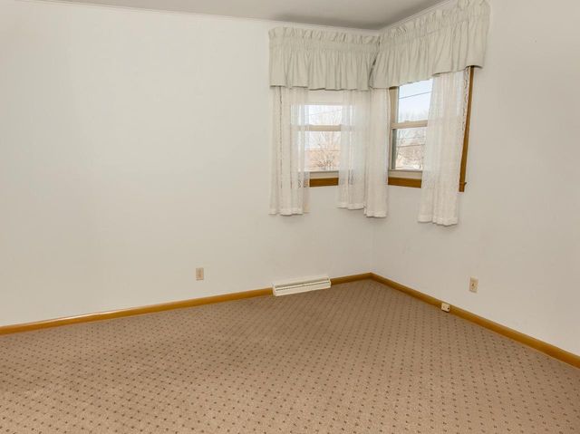 4200 S Mccarty AVENUE, Saint Francis, WI 53235