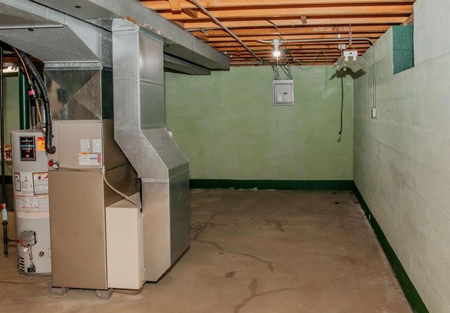 4200 S Mccarty AVENUE, Saint Francis, WI 53235