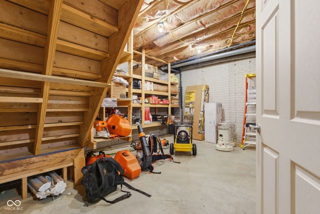10777 S Waveland Road, Waveland, IN 47989