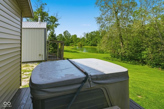 10777 S Waveland Road, Waveland, IN 47989