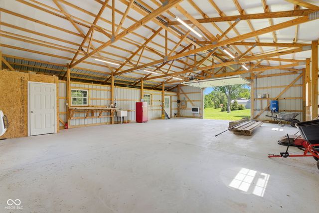 10777 S Waveland Road, Waveland, IN 47989