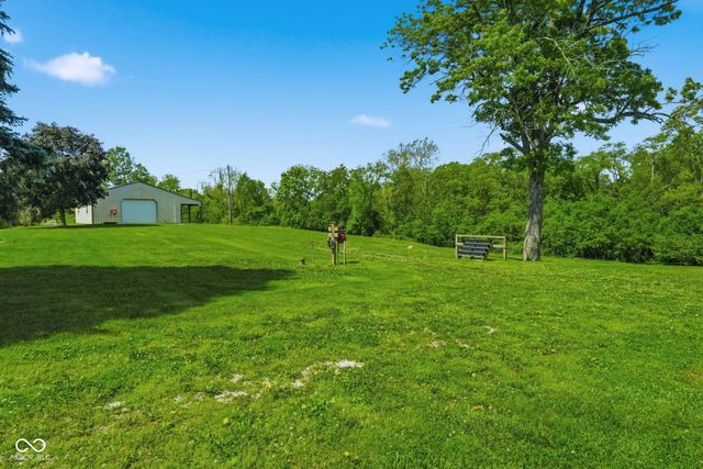 10777 S Waveland Road, Waveland, IN 47989