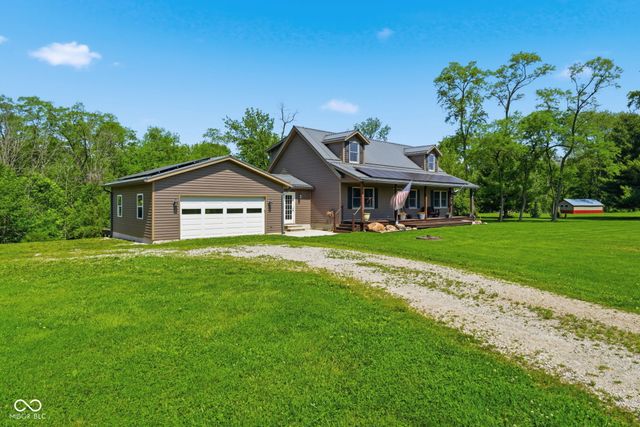 10777 S Waveland Road, Waveland, IN 47989