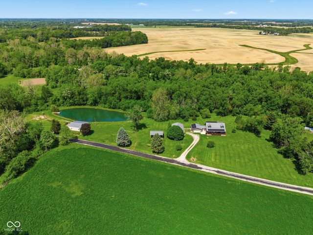 10777 S Waveland Road, Waveland, IN 47989
