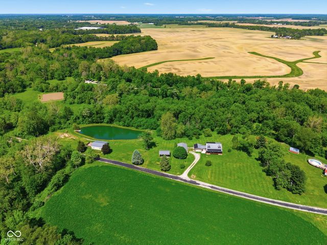 10777 S Waveland Road, Waveland, IN 47989