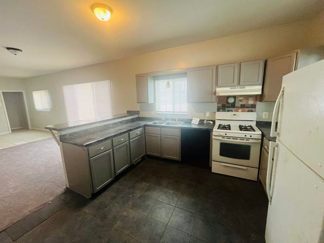 15349 San Juan Drive, Detroit, MI 48238