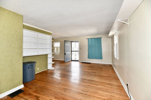 4223 Glenwood Drive, Indianapolis, IN 46205