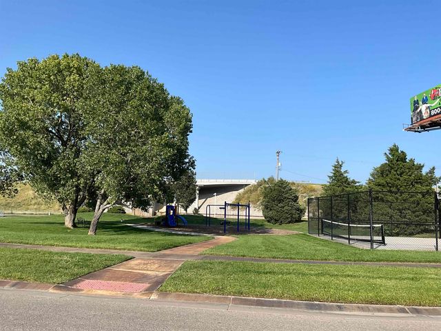 Lot 95 Block D W Bluelake Ct, Wichita, KS 67215