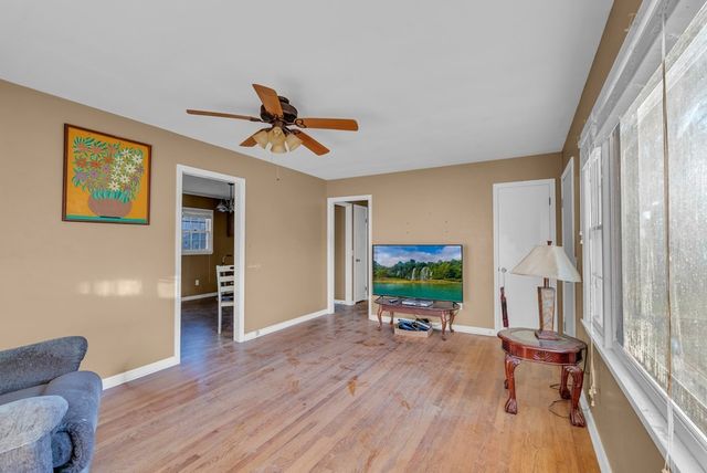 234 Virginia Ave, Sparta, TN 38583