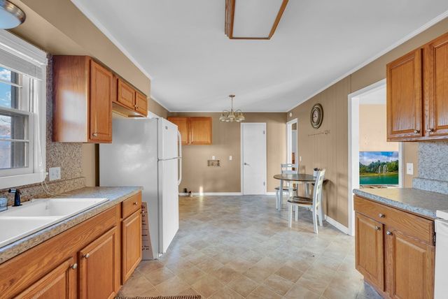 234 Virginia Ave, Sparta, TN 38583